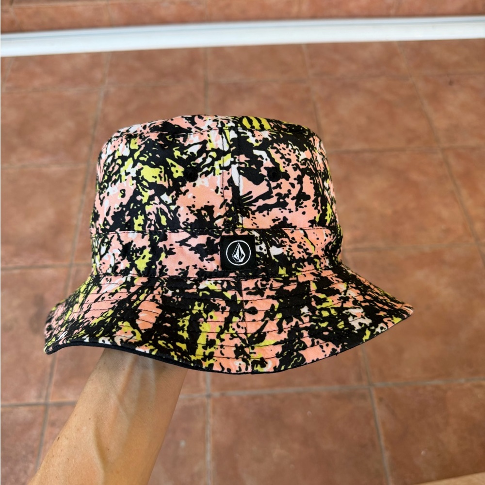 Volcom Black and Patterned Reversible Bucket Hat - Picture 3 of 4
